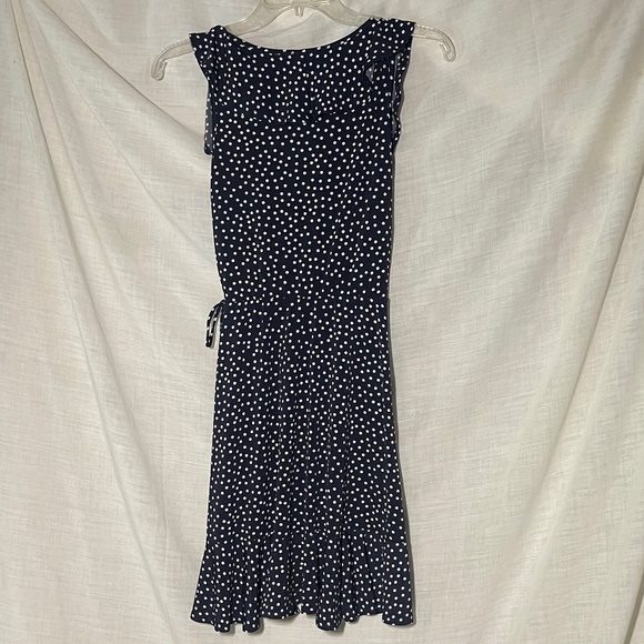 Soloiste Women’s Navy with White Polka Dot Ruffled V Neck Dress. Sleeveless. - Picture 2 of 4